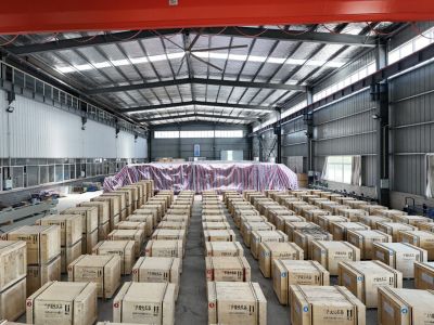 占地面積3.7萬平方米,其中建筑面積2.3萬平方米，員工100多人。擁有數控機床